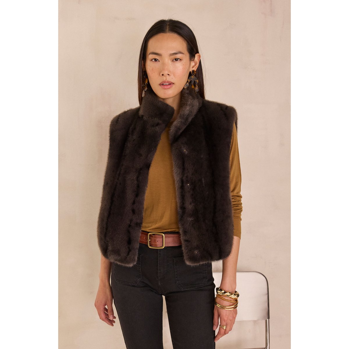 Gilet sans manches duveteux SUZANNE anthracite, Maison 123