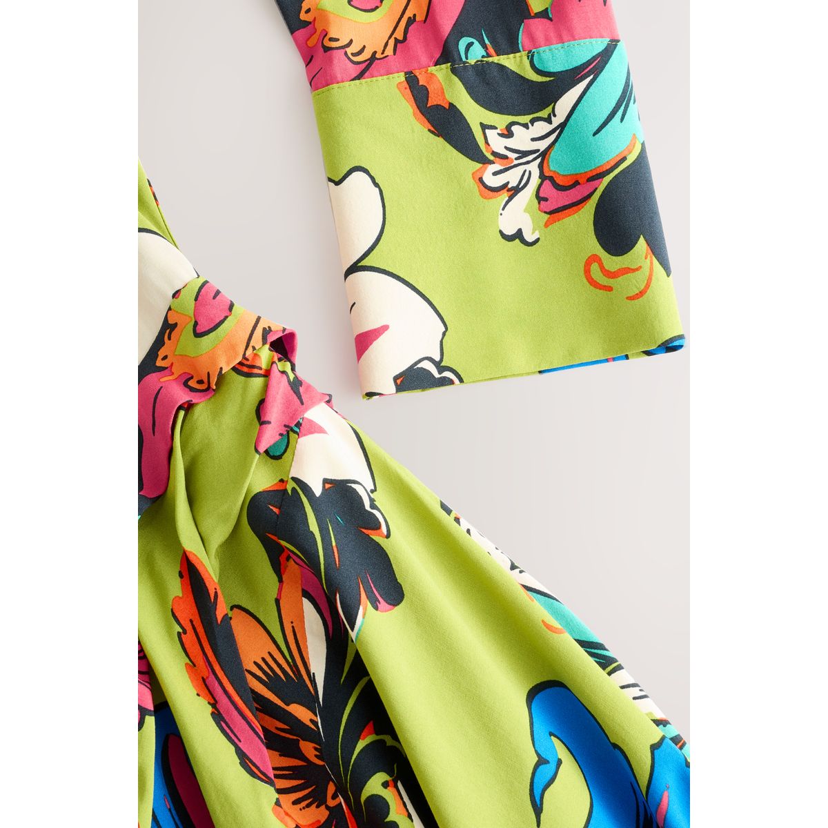 Robe asymétrique courte drapée à tapisserie imprimée vert citron, NEXT