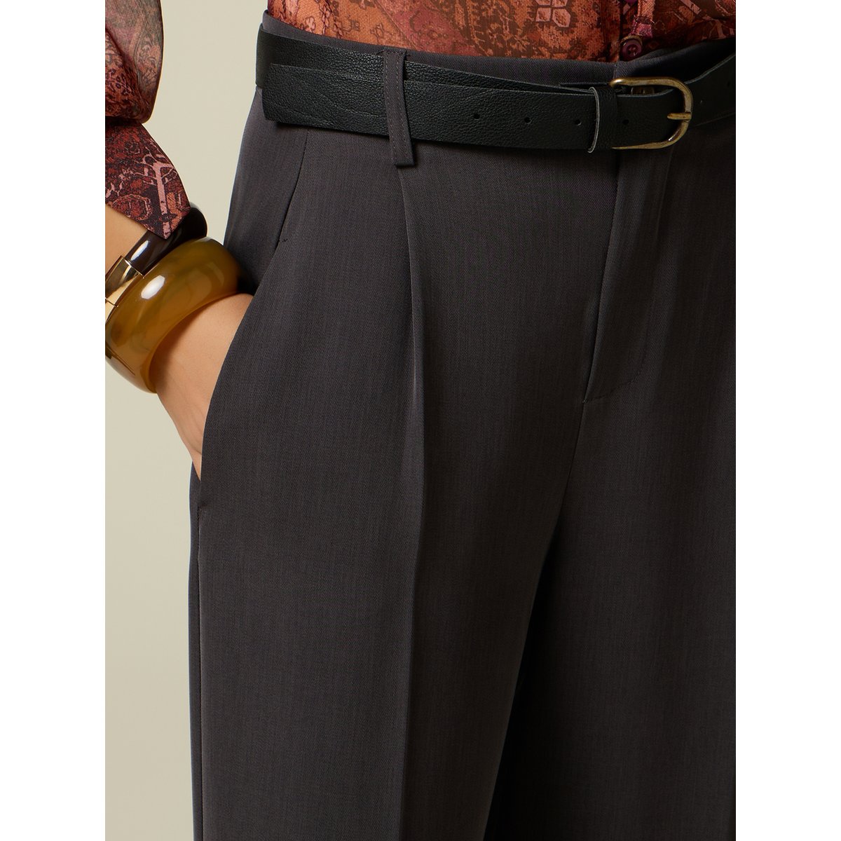 Pantalon palazzo avec ceinture et pinces gris, OLTRE