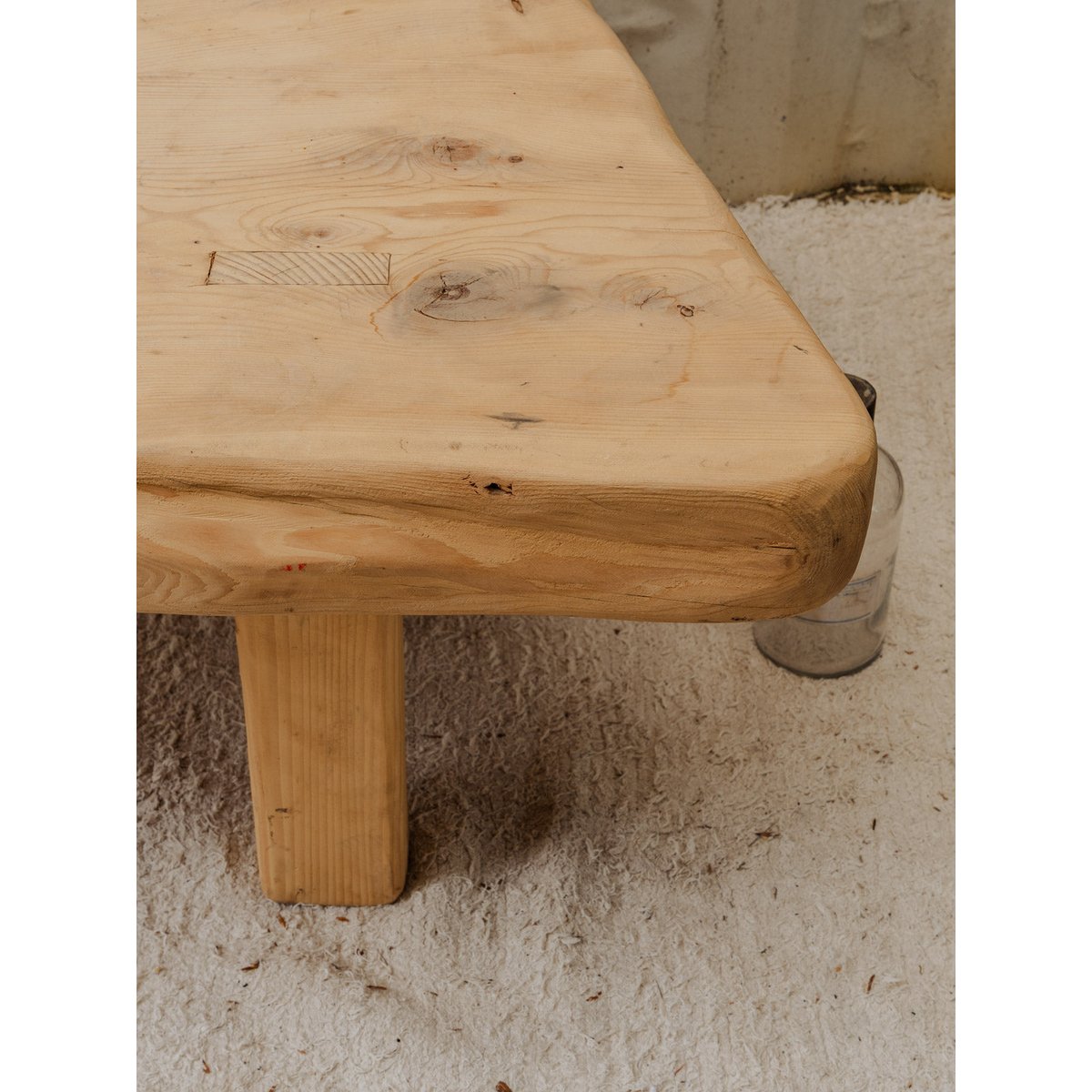 Table basse rustique en bois Léonie N°970 - Bon état bois clair, DEBONGOUT