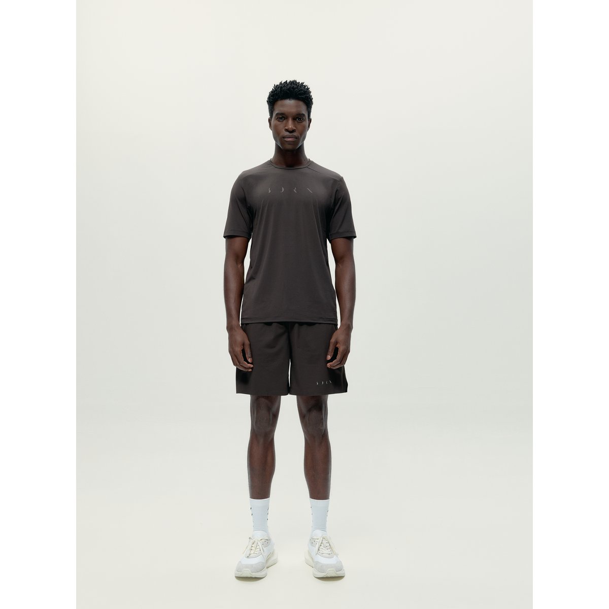 T-shirt de sport homme Volta 2.0 Manches courtes séchage rapide marron chocolat, BORN