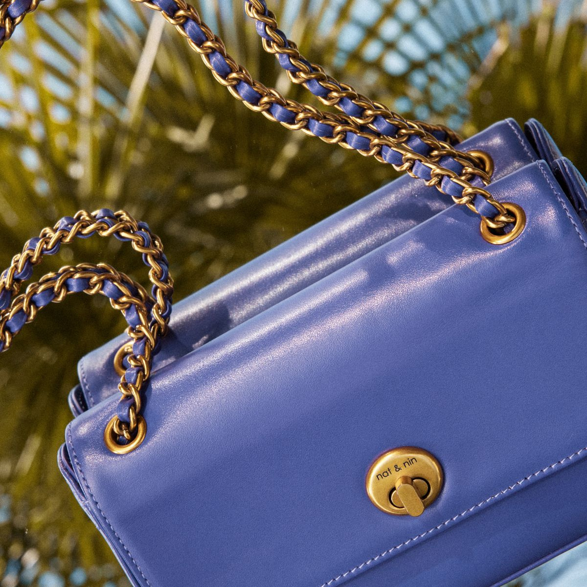 Sac à bandoulière en cuir avec chaîne MINI GRACE lavande, NAT & NIN