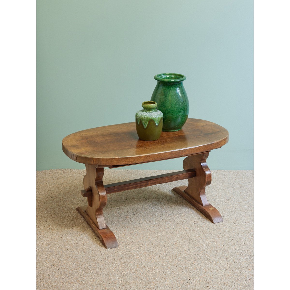 Table basse ovale en bois brut Donna N°1596 - Bon état bois foncé, DEBONGOUT