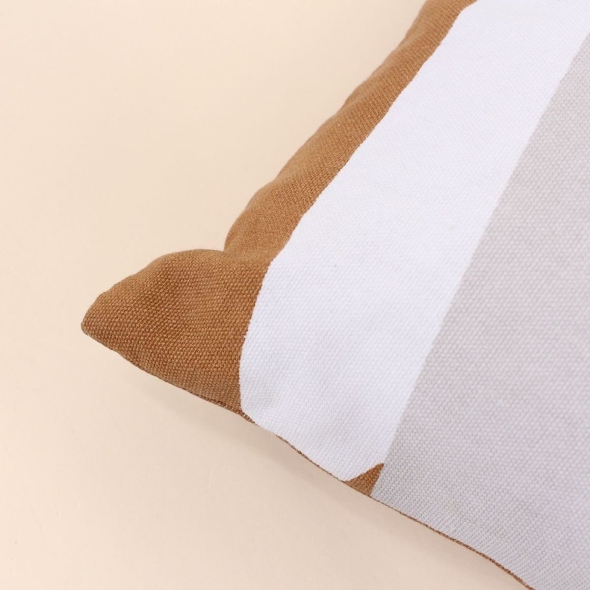 Coussin motifs organiques 30x50cm orange, ORNAMI