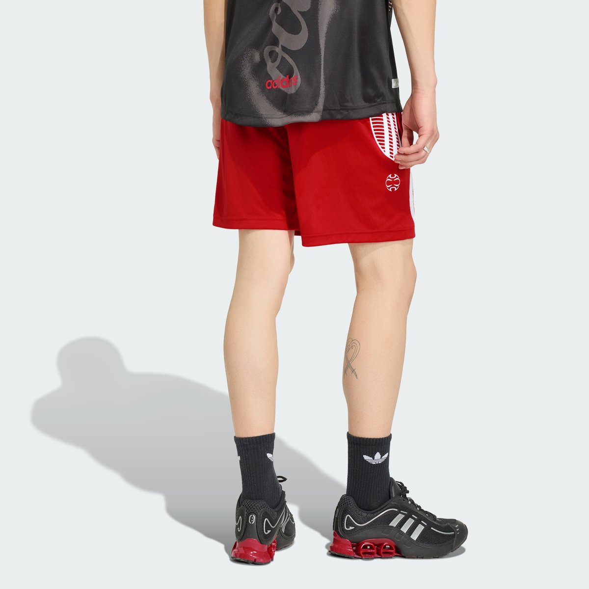 Short De Training Adidas X Coca-Cola Short De Training Adidas X Coca-Cola vivid red, adidas Originals