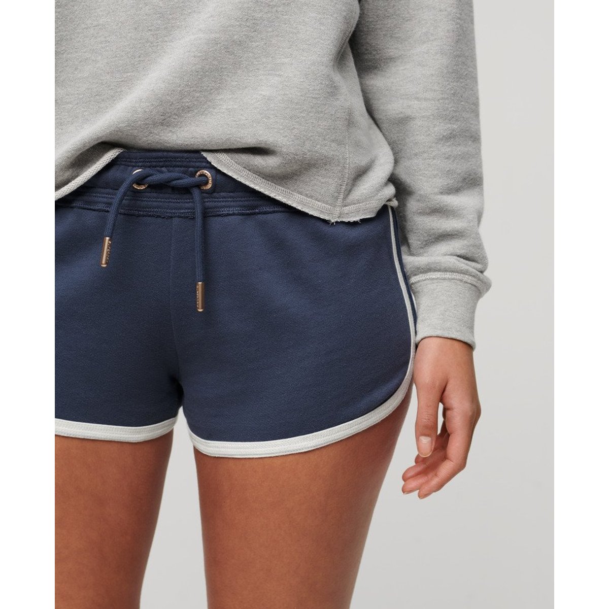 Athletic Essentials Logo Racer Shorts bleu marine matelot, SUPERDRY