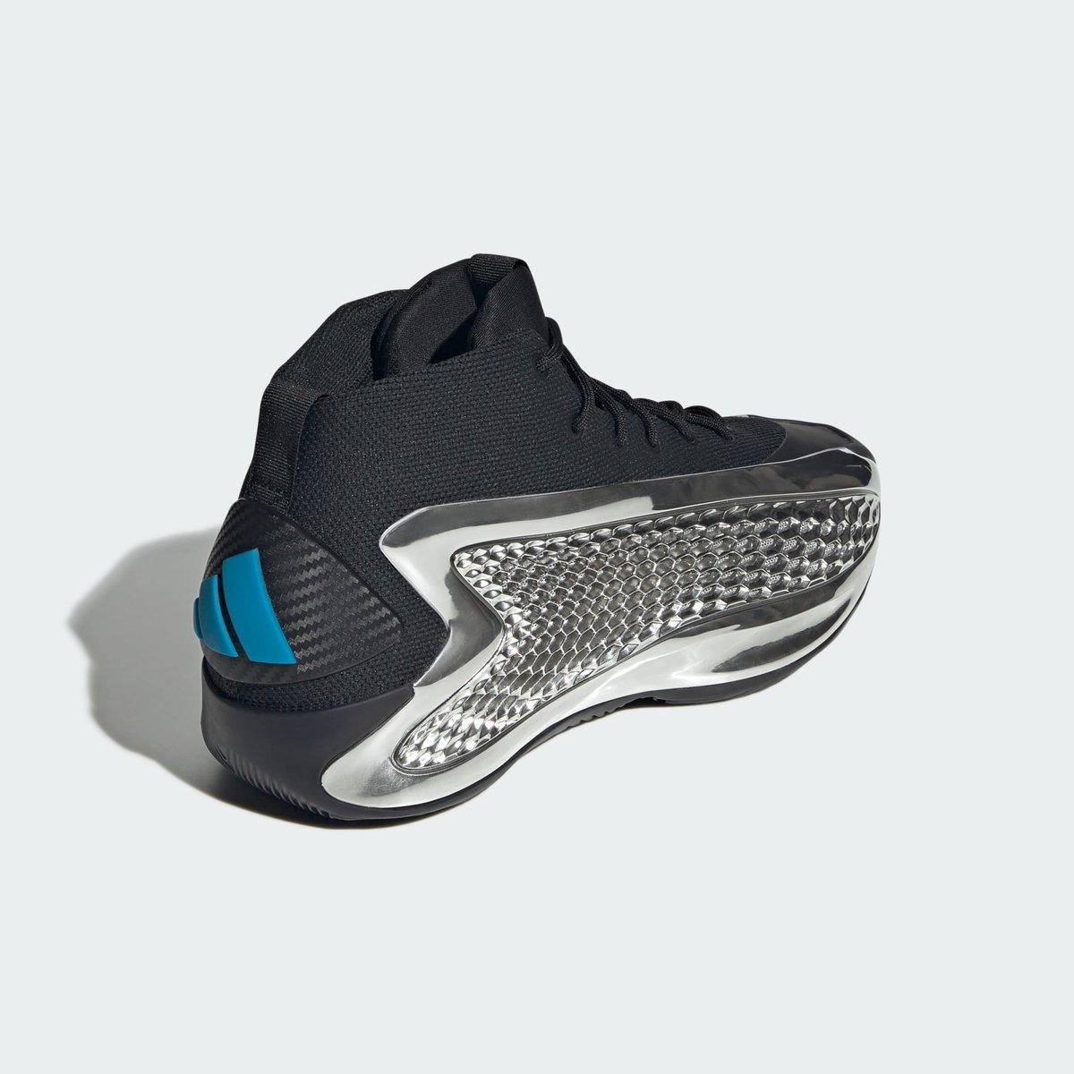 Chaussure Anthony Edwards 1 Low Chaussure Anthony Edwards 1 Low core black / silver metallic / core black, adidas Performance