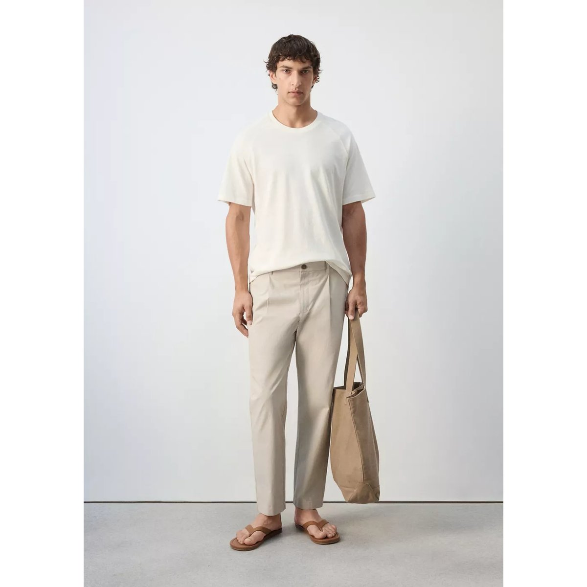 Pantalon regular fit mélange de coton à pinces imprimé à rayures marron moyen, MANGO MAN