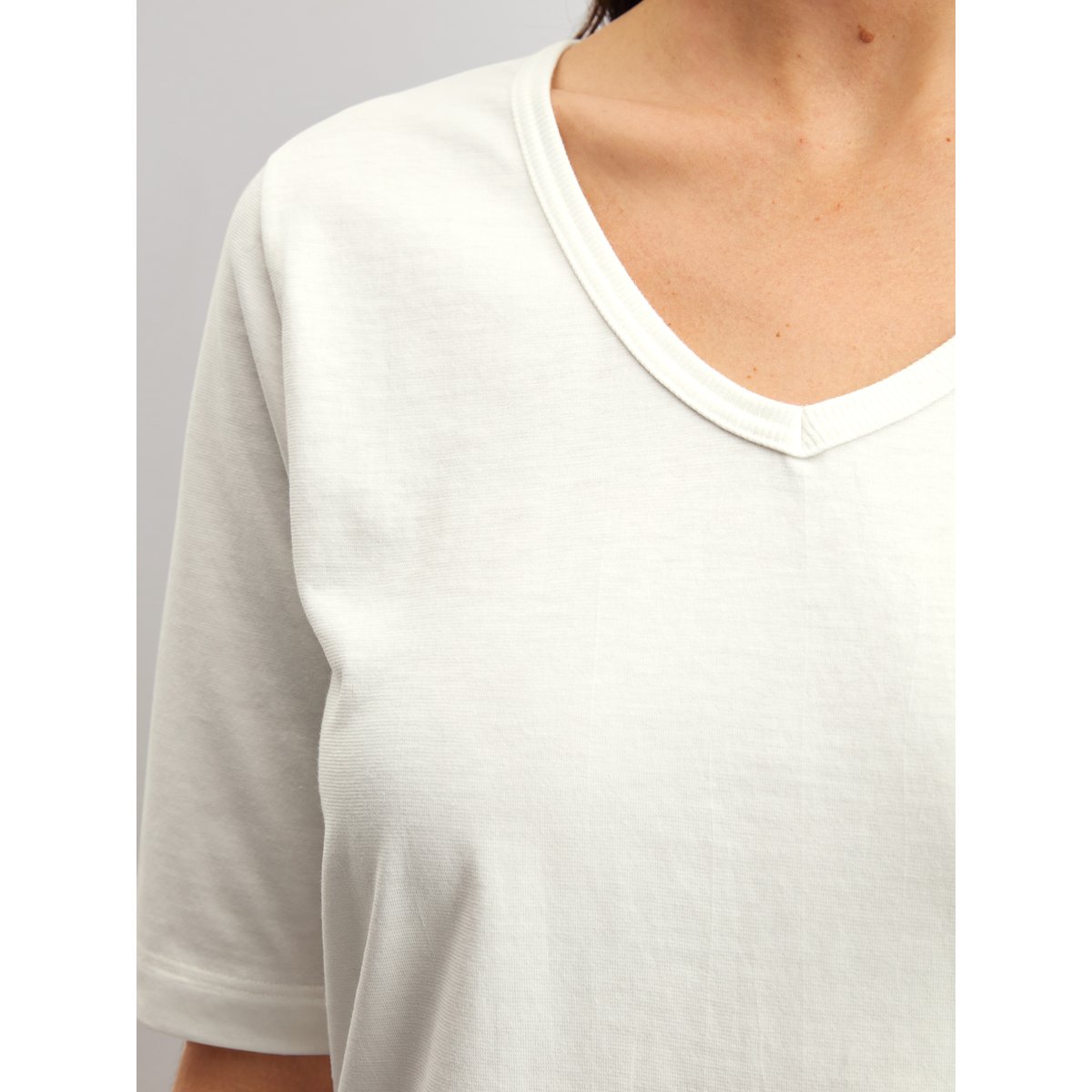 T-shirt à manches courtes et col en V manches courtes Coton LATE BLOOM M&M blanc étoilé, CALIDA
