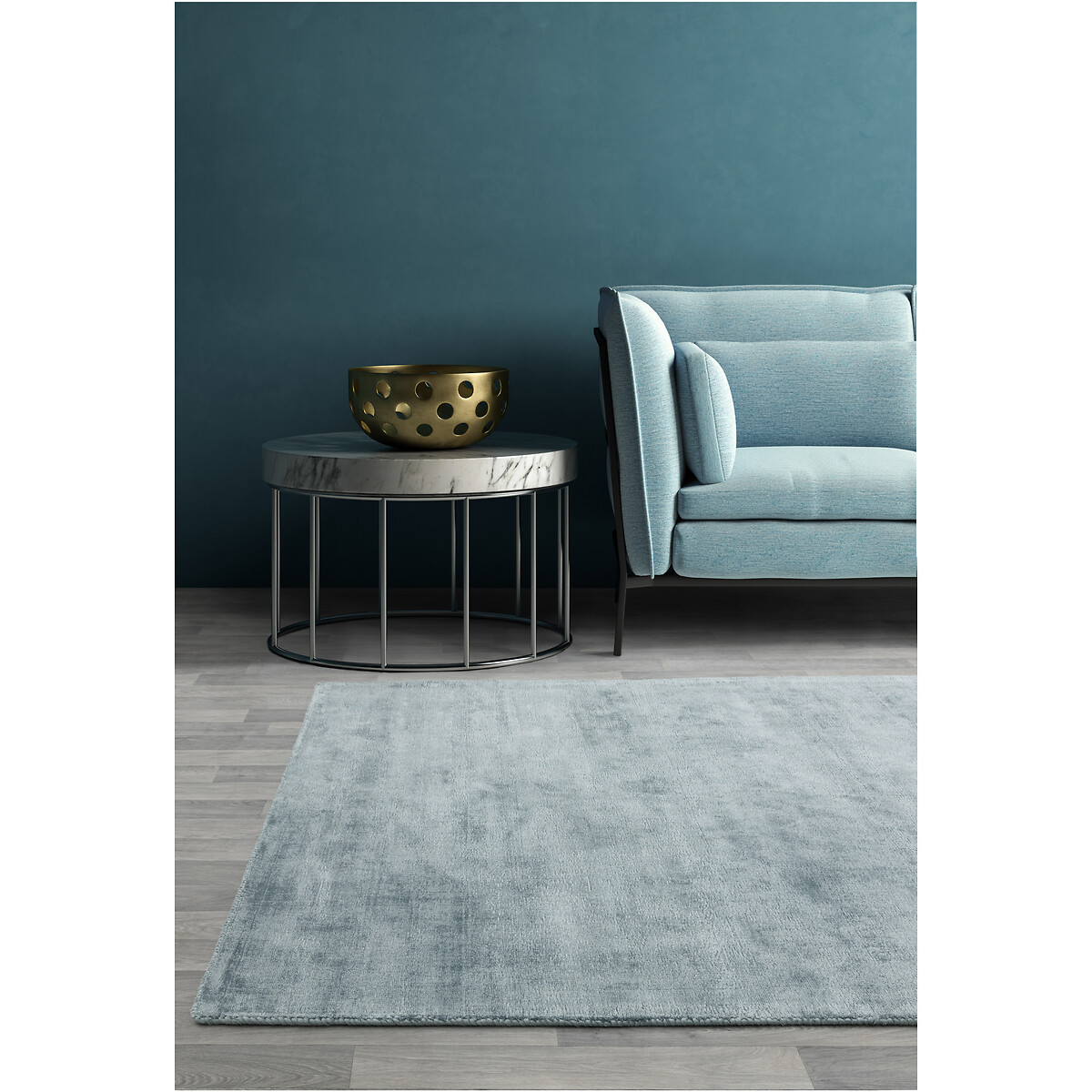 Distressed Hand Woven Viscose Rug blue, SO'HOME