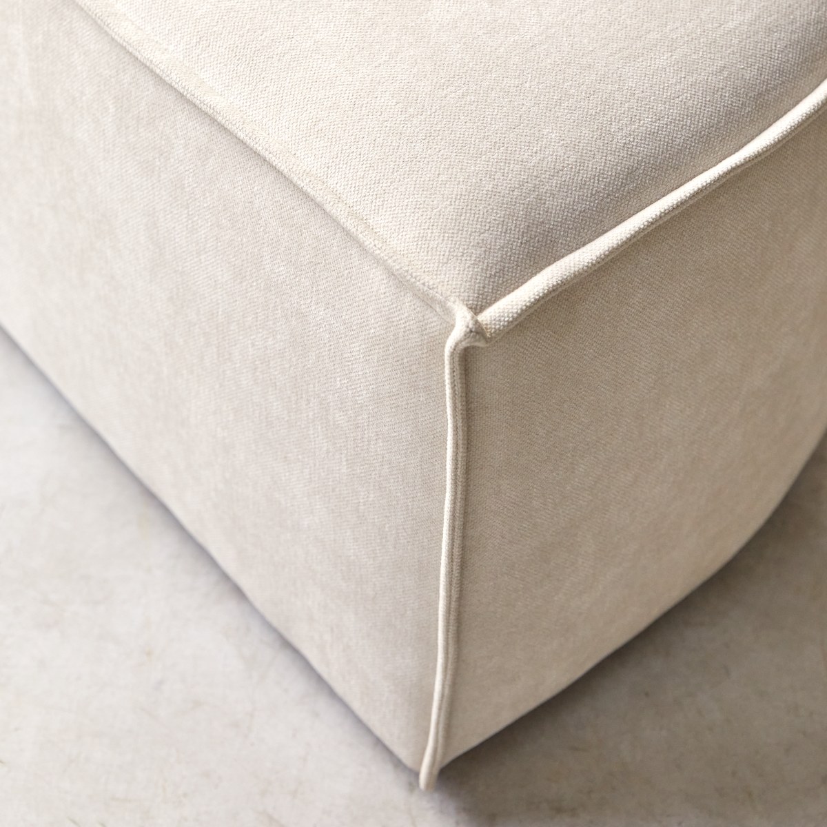 Repose-pied en Tissu, DARIO beige, TIKAMOON