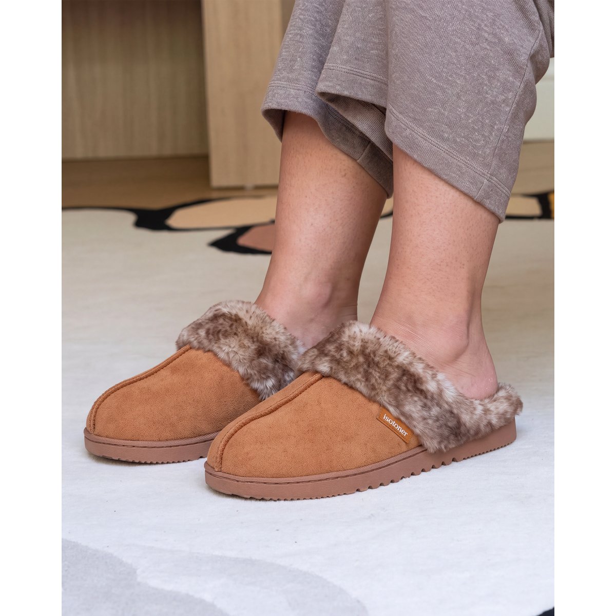 Chaussons Mules beige, ISOTONER