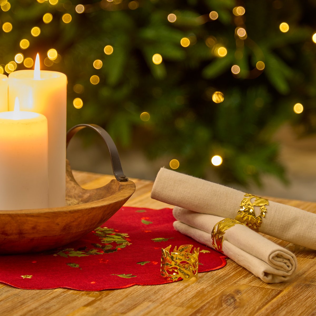 Lot de 4 ronds de serviette feuillage doré dore, FEERIC LIGHTS & CHRISTMAS