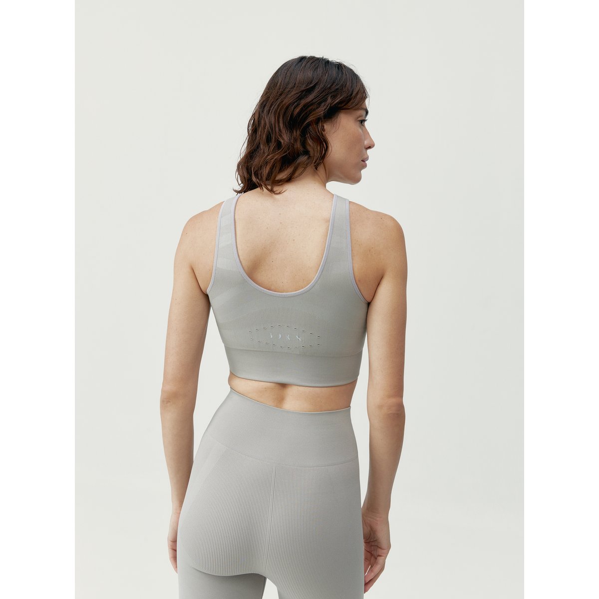 Brassière de sport femme Alana maintien élevé coussinets amovibles gris verdâtre, BORN