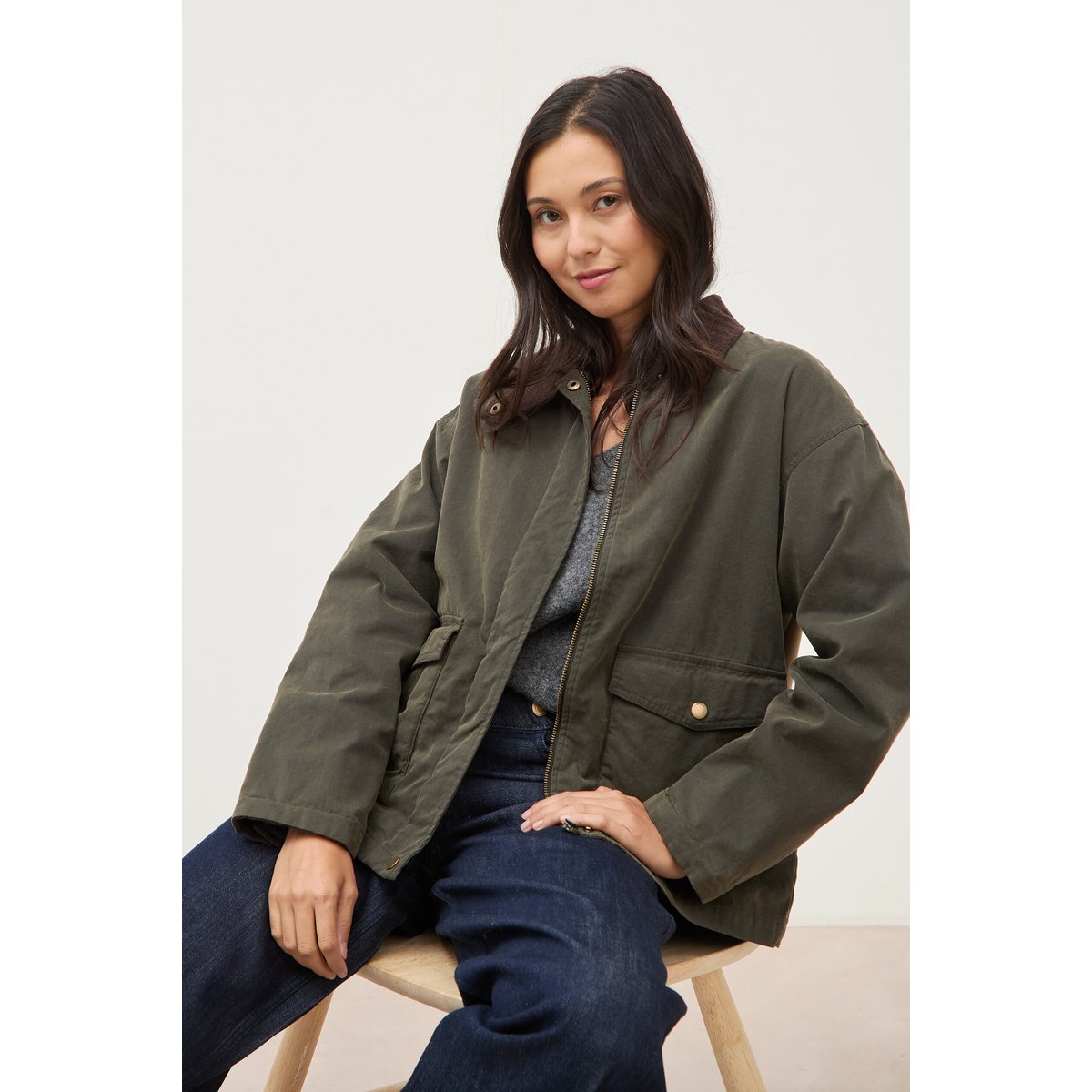 Parka oversize courte col classique vert kaki, BONOBO
