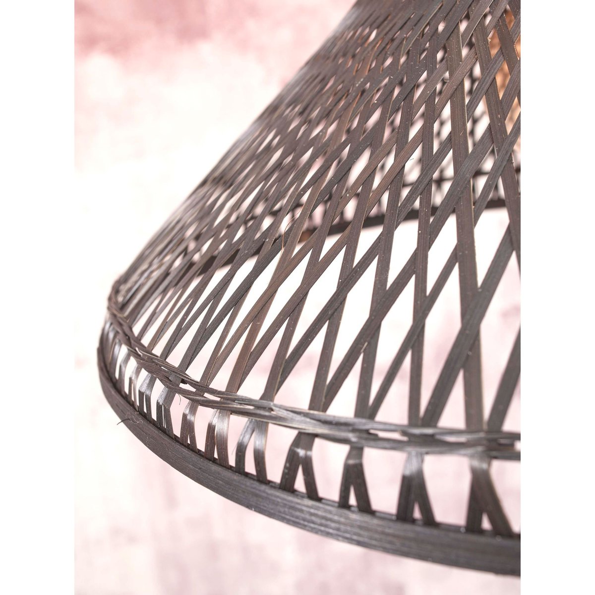 Lampadaire Bambou TAHITI noir, GOOD & MOJO