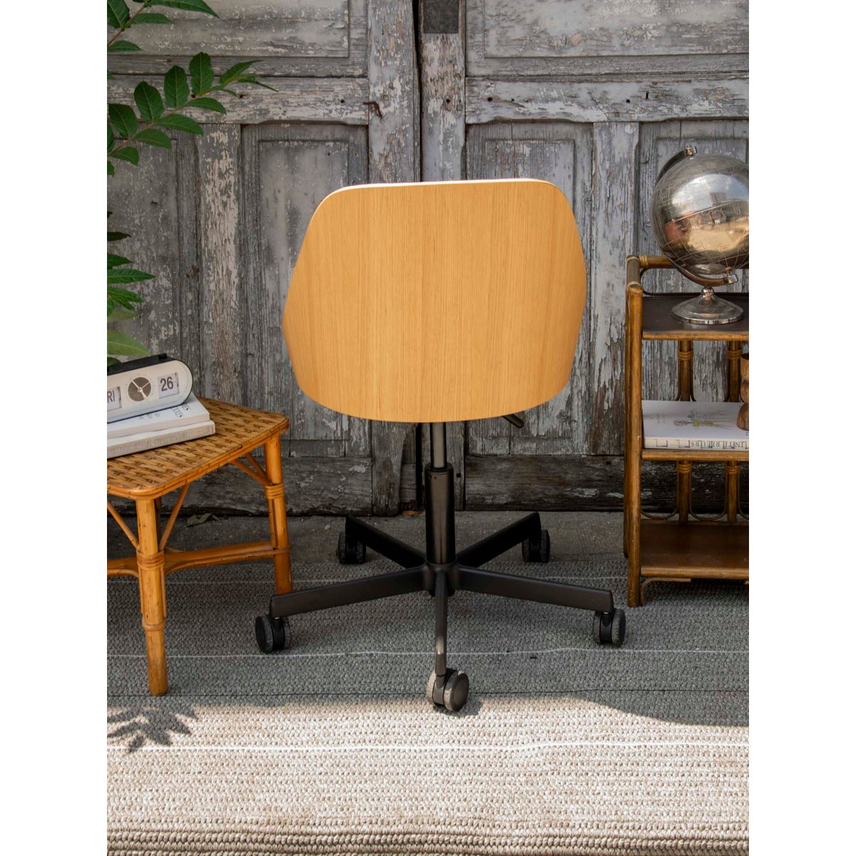 Chaise de bureau contemporaine Alma N°1758 - Bon état bois clair, DEBONGOUT