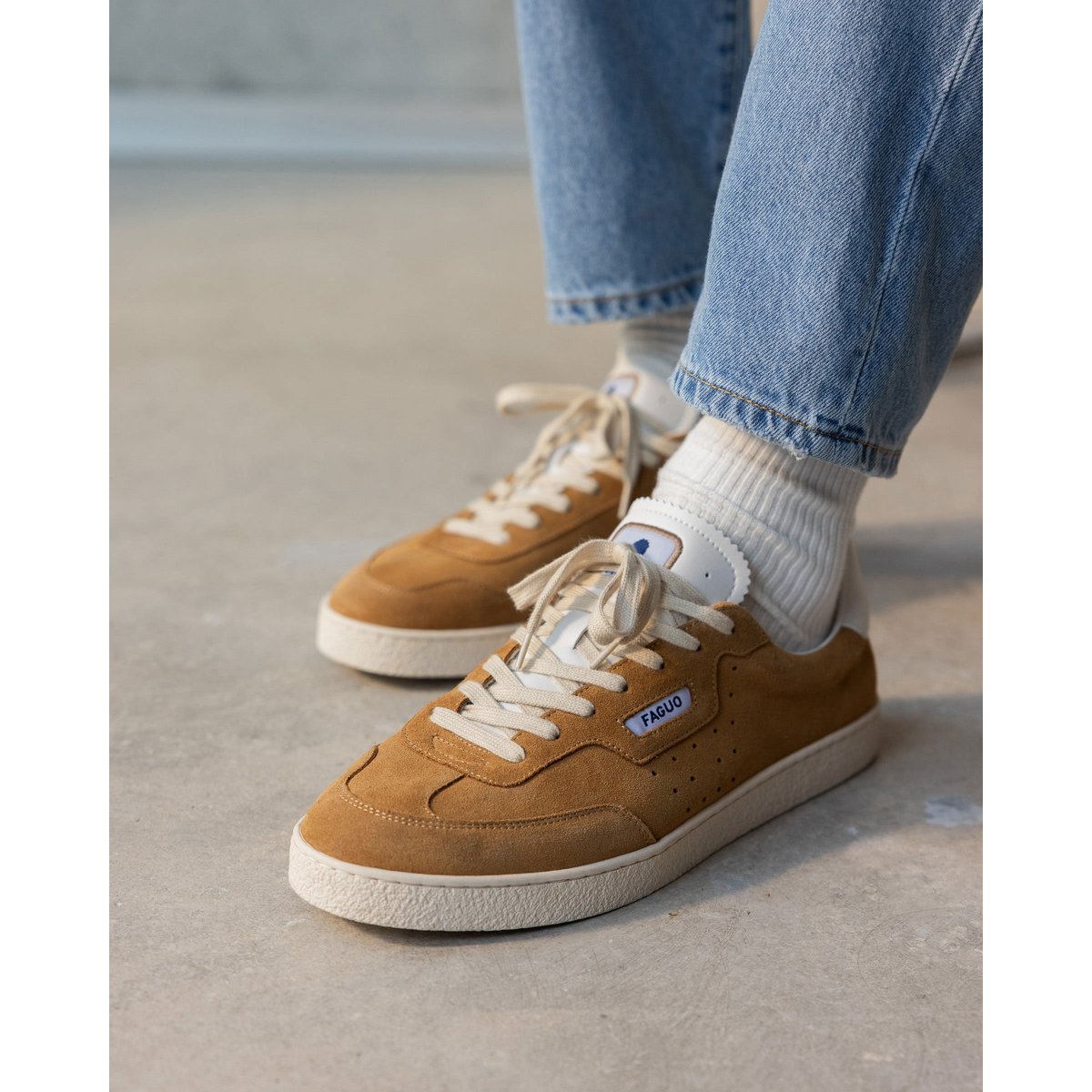Baskets basses suede LUMBO beige clair, FAGUO