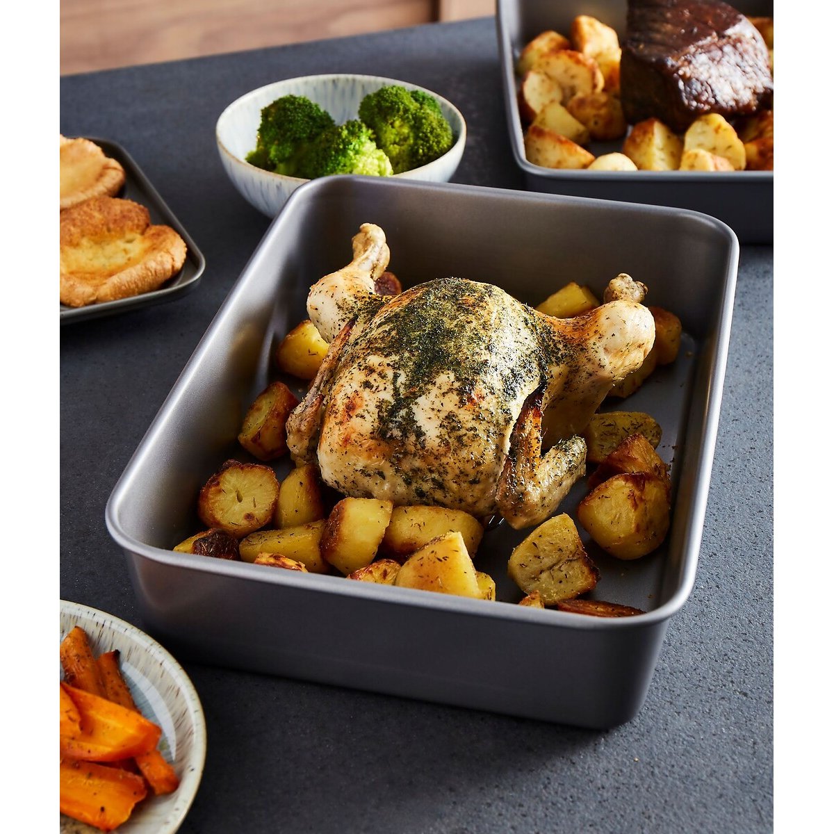 2-Piece Roasting Tin Set grey, MORPHY RICHARDS