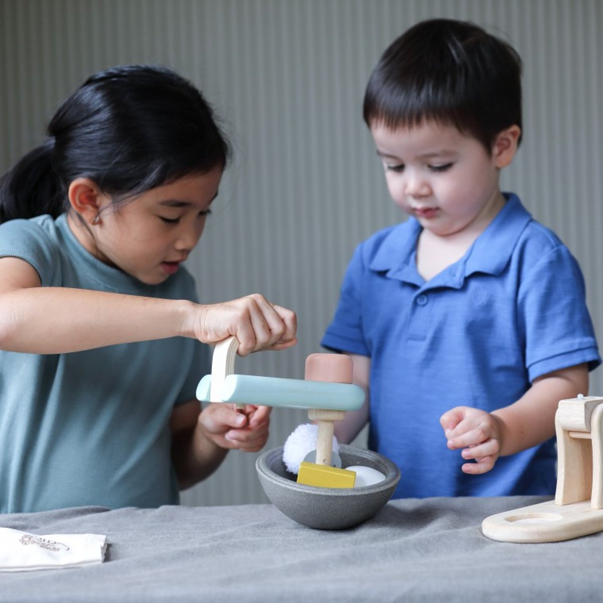 Mon 1er Robot de cuisine beige, PLAN TOYS
