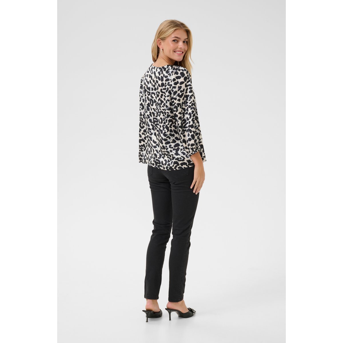 Blouse with long sleeve gris grey leopard, KAFFE