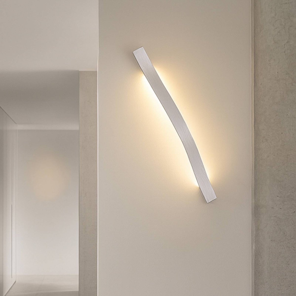 Applique en métal moderneLED, Alvon argent, LINDBY