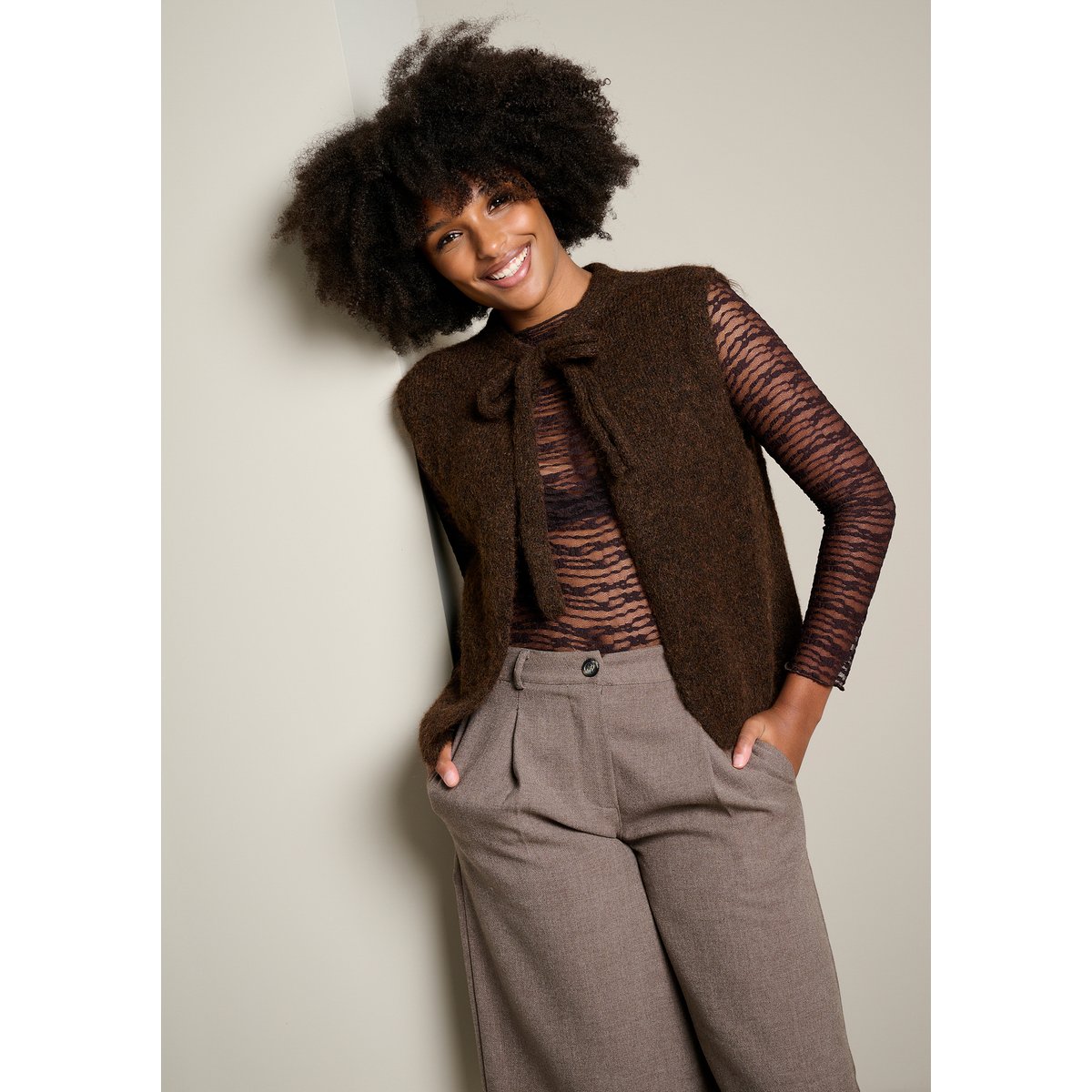 Cardigan sans manches à nouer taupe, LOLALIZA