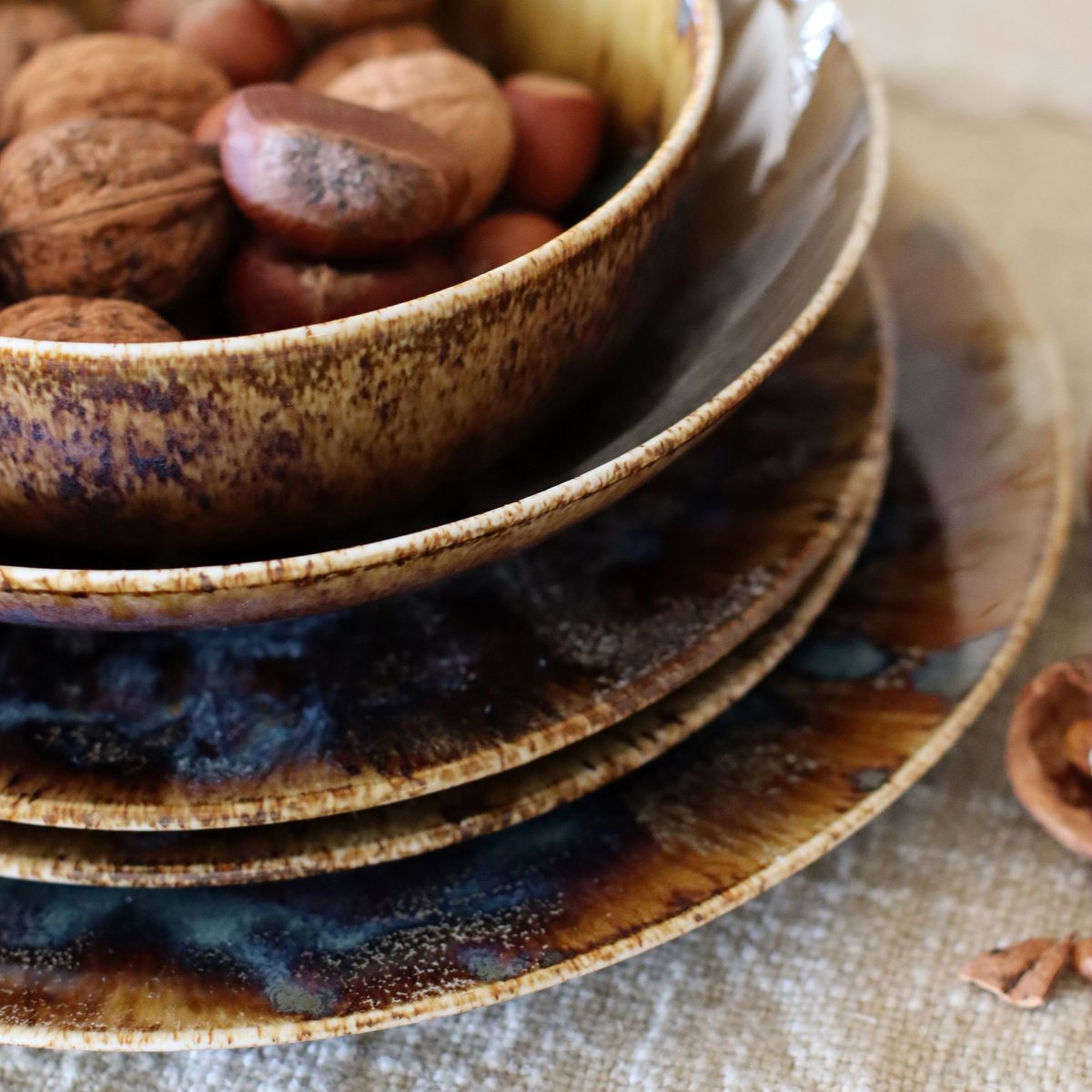 Lot de 6 assiettes à dessert en porcelaine 20cm, VOLCANO marron, NOVASTYL