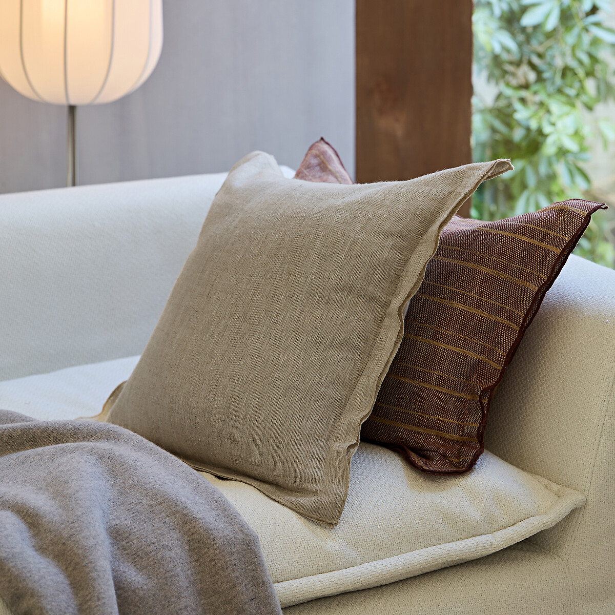 Housse de coussin en soie et lin, Marciana ecume, AM.PM