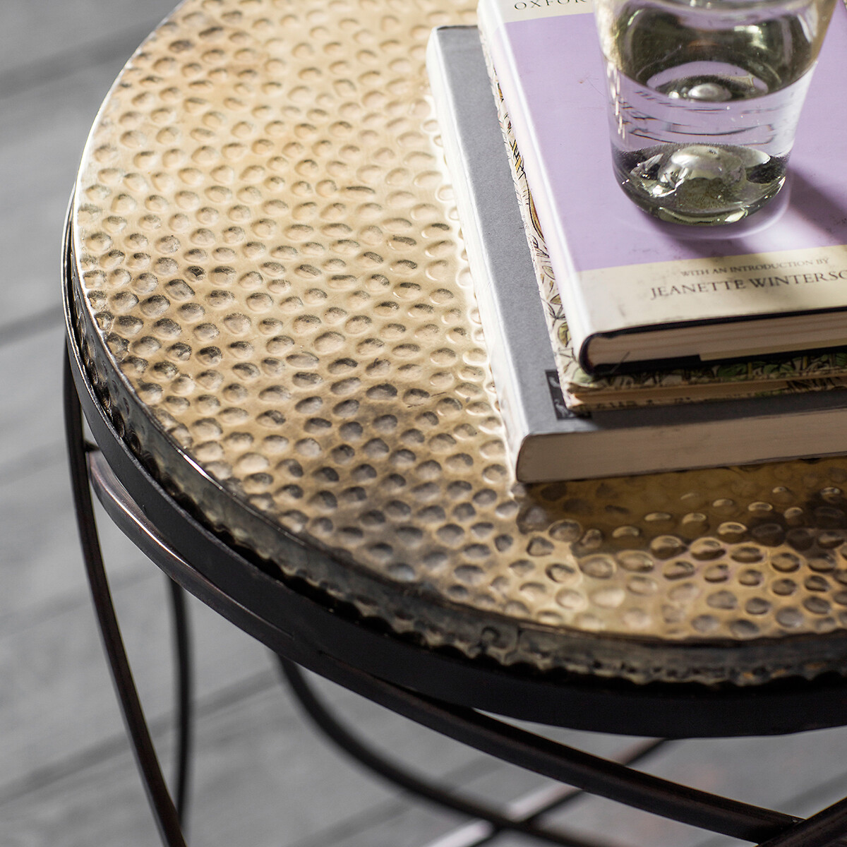 Kollam Hammered Metal Side Table bronze, SO'HOME
