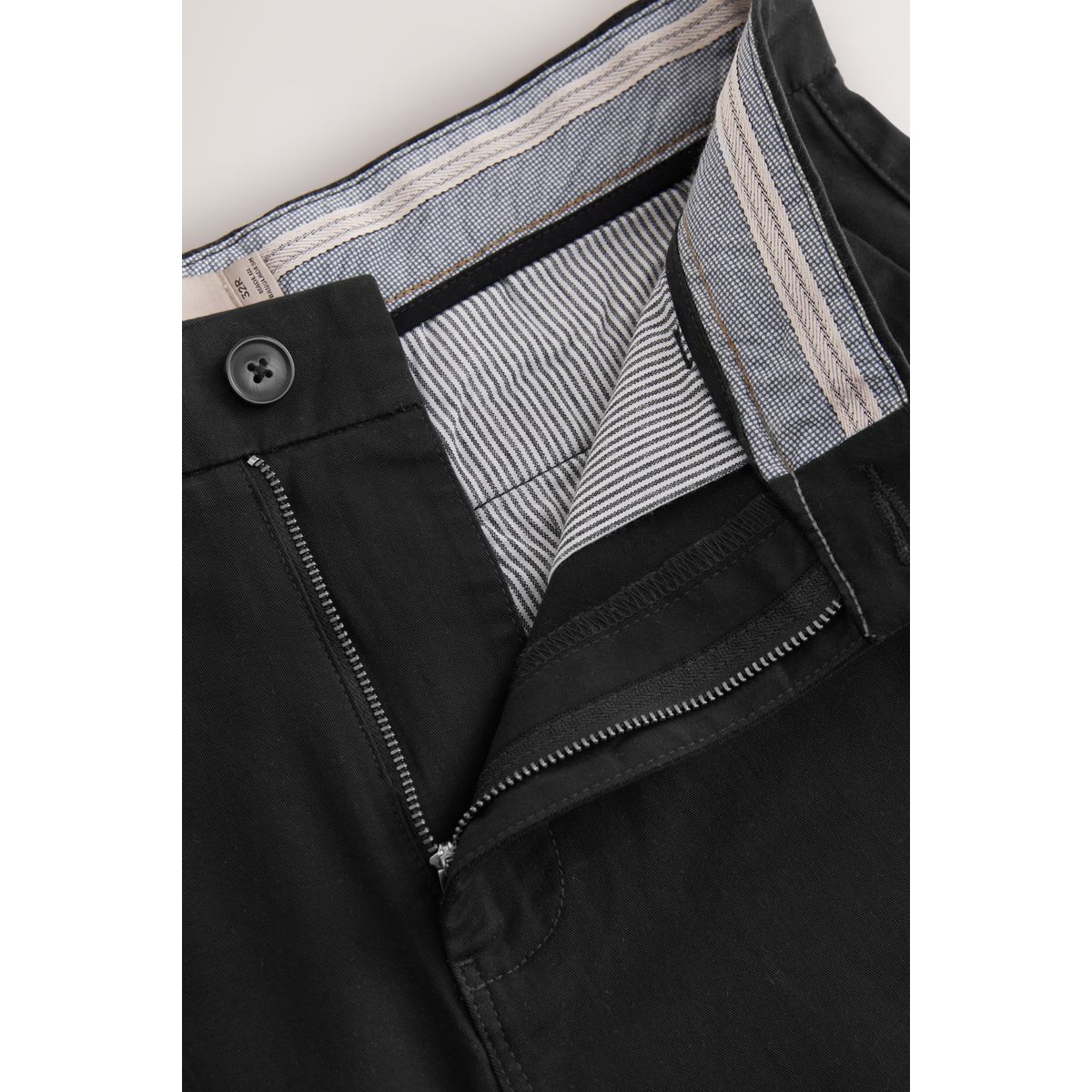 Short chino stretch noir, NEXT