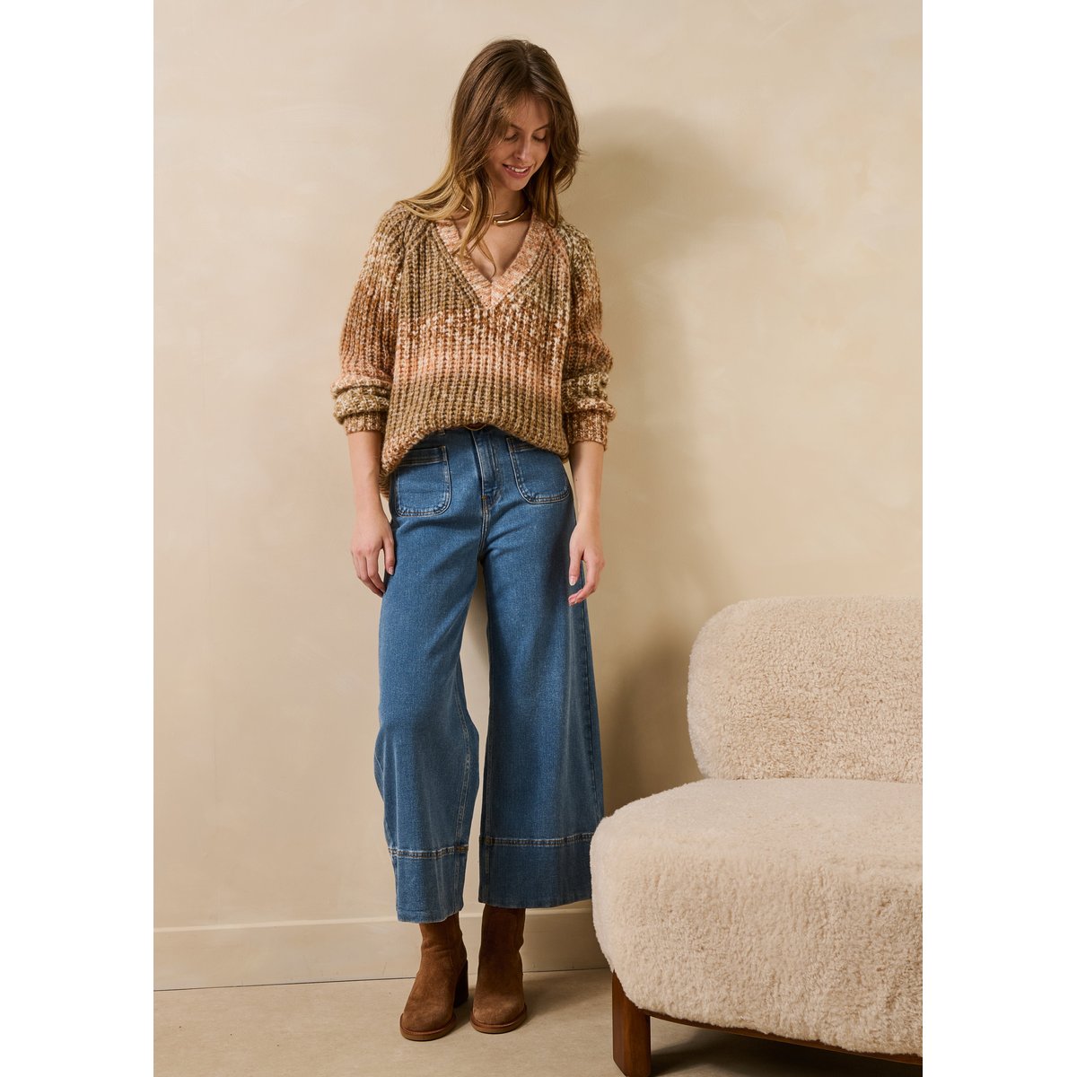 Pull col V en laine mélangée beige / camel, LA FEE MARABOUTEE