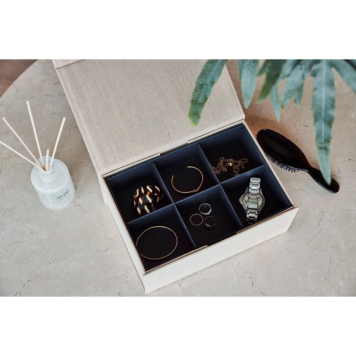 Boîte de rangement en carton à compartiments LIVING beige, OYOY LIVING DESIGN