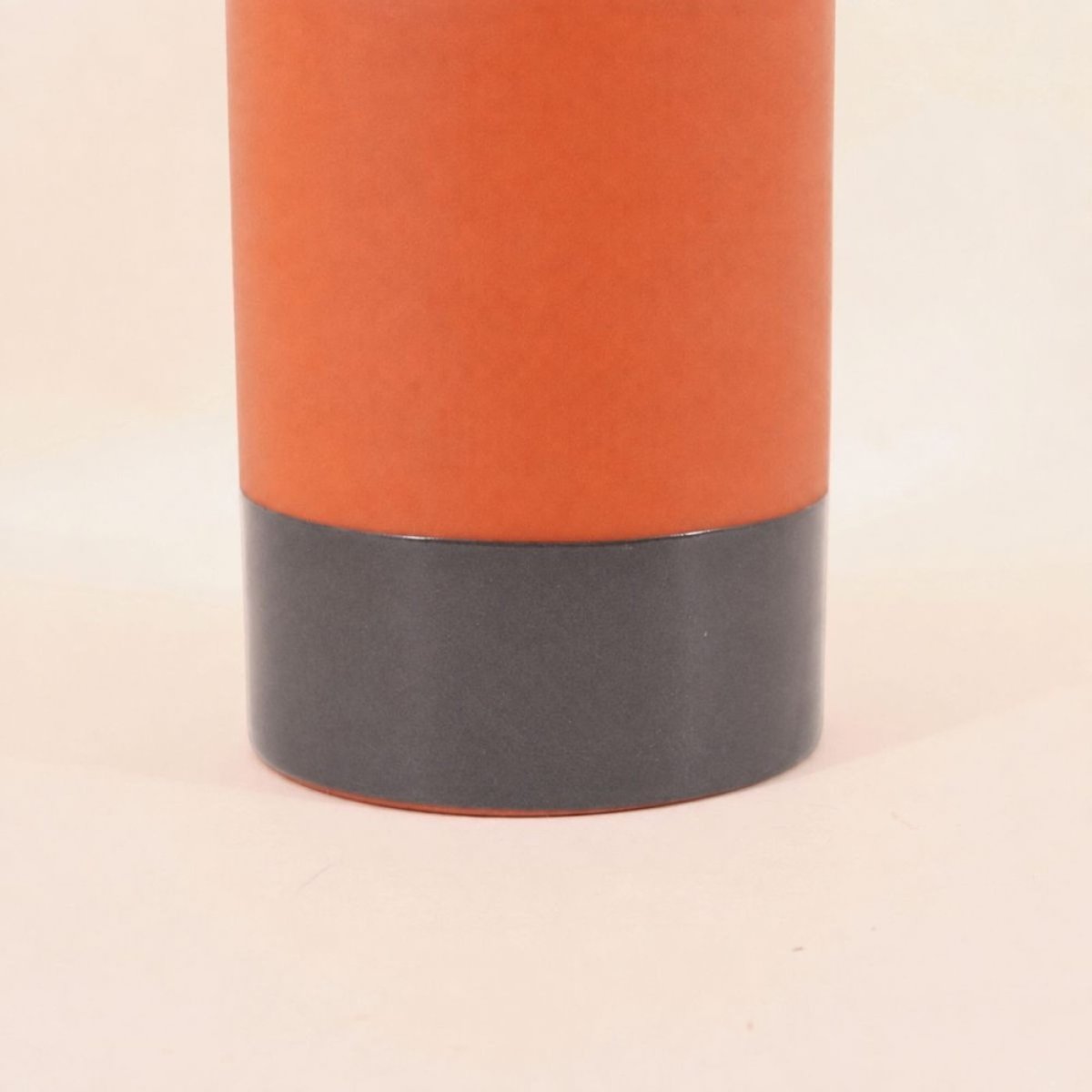Vase tube en céramique 17cm gris, ORNAMI
