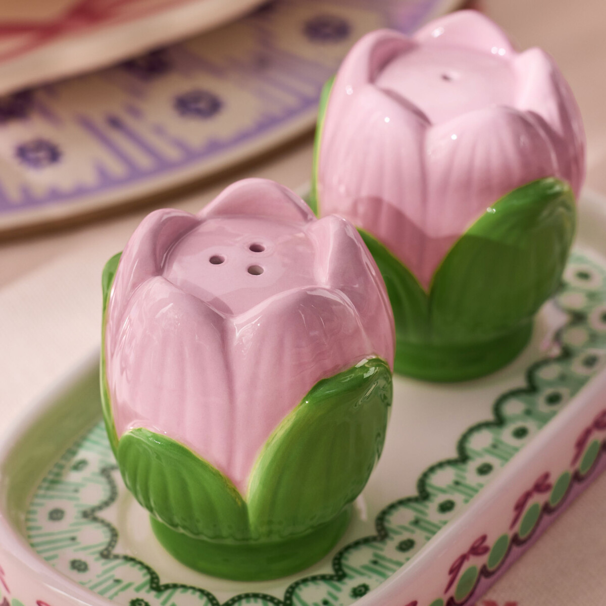 Spitalfields Silk Salt & Pepper Shaker Set pink, CATH KIDSTON