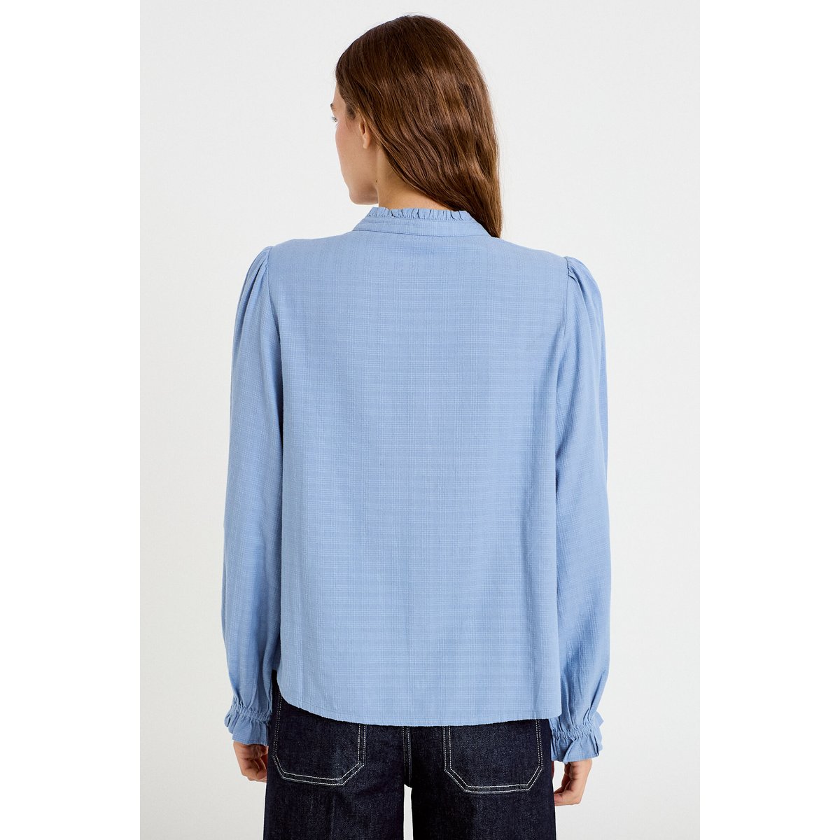 Blouse droite courte col v broderie bleu, CACHE CACHE