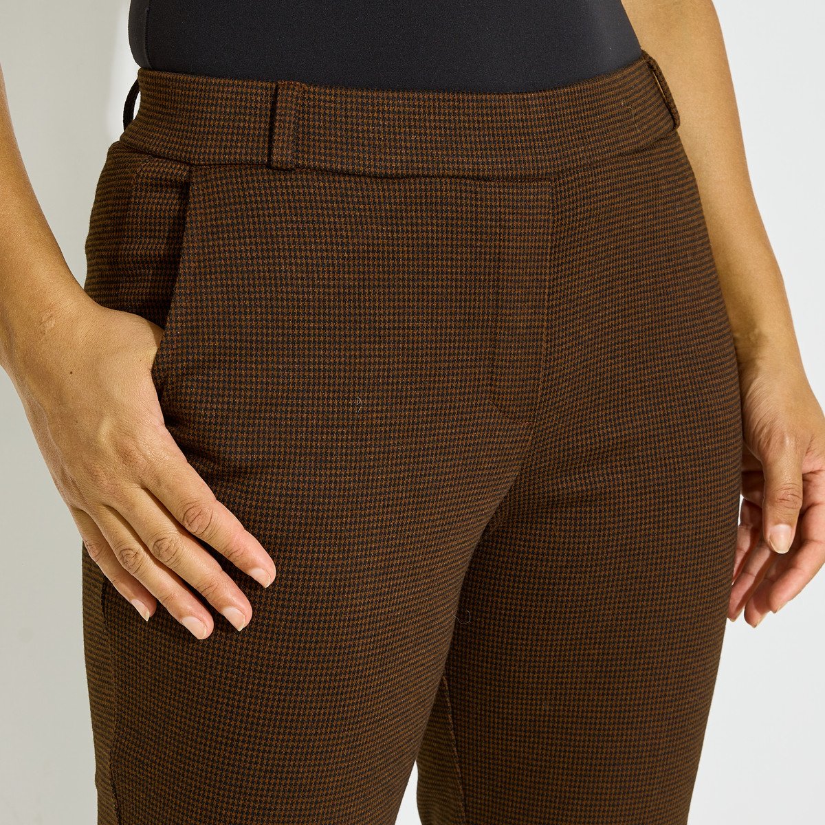 Pantalon cigarette marron camel, GRAIN DE MALICE