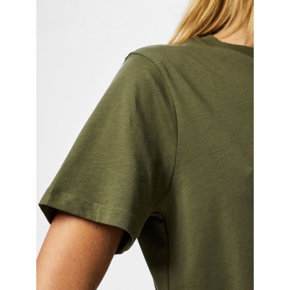 T-Shirt deep lichen green, PIECES