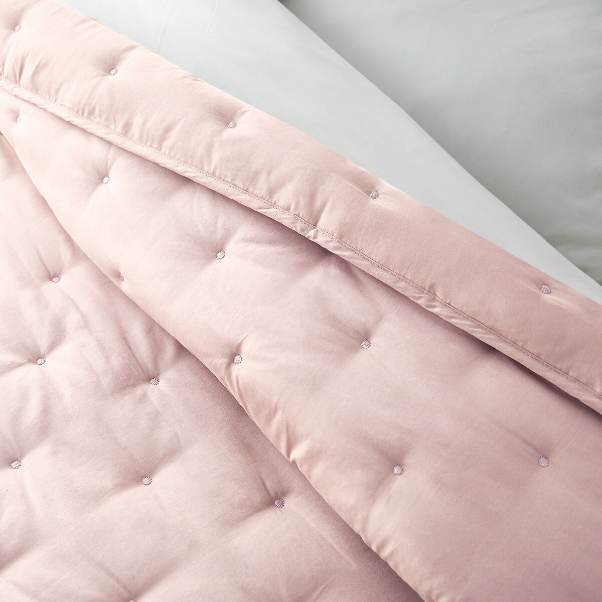 Couvre lit boutis matelassé brodé, Aéri rose poudrée/galet, LA REDOUTE INTERIEURS