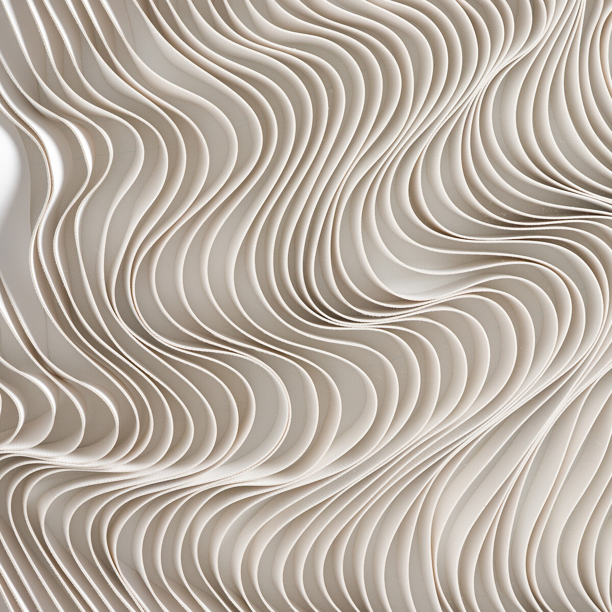 Wandschmuck Ondor, Streifen aus weissem Leder weiss, AM.PM