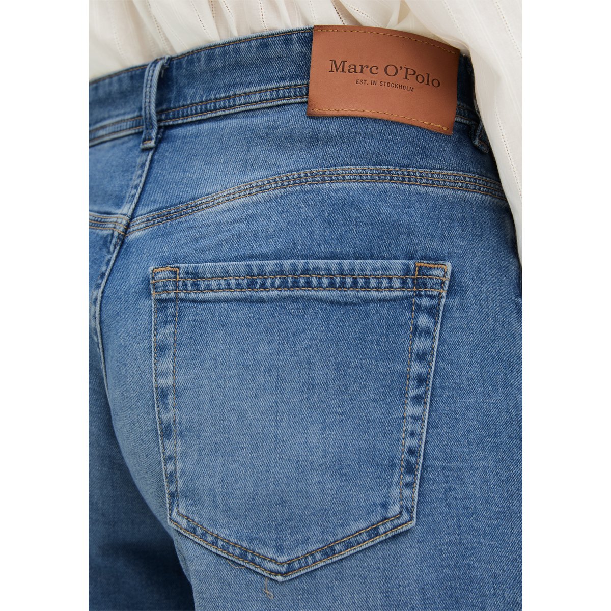 Short en jean loose en stretch doux Organic Cotton-Lyocell bleu clair, MARC O'POLO