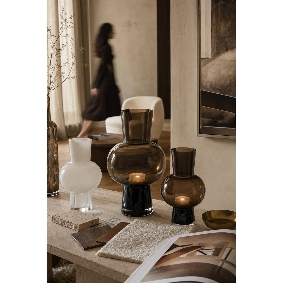 Vase sculptural en verre brun fumé, RECOLLECTION