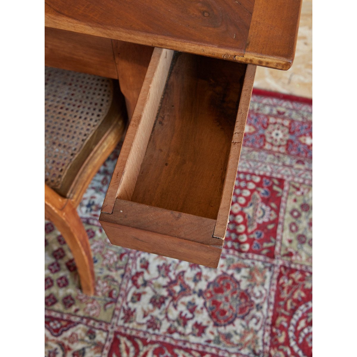 Table de couture en bois Francine N°942 - Bon état bois foncé, DEBONGOUT