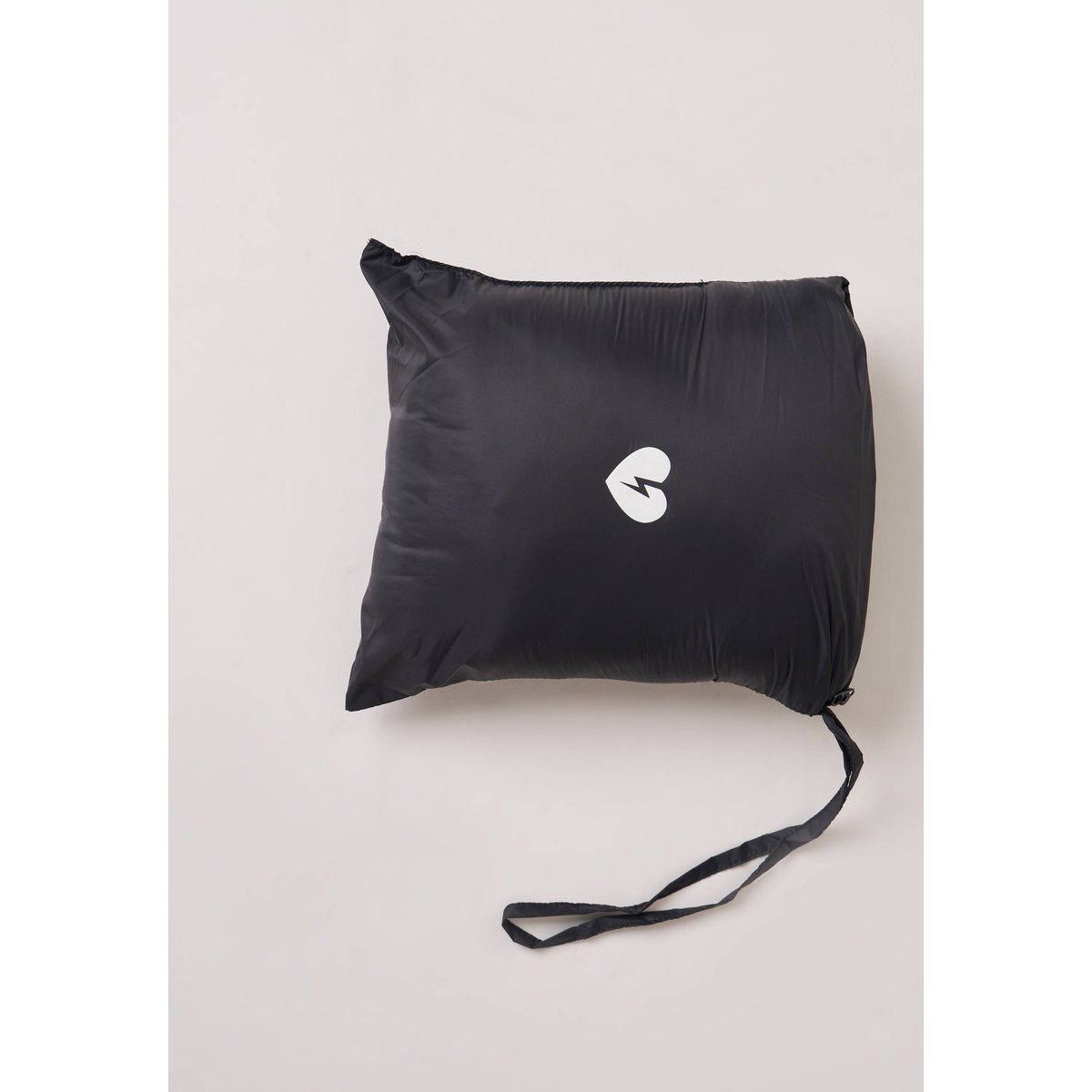 Capuche femme matelassée HOODIE black, DEELUXE