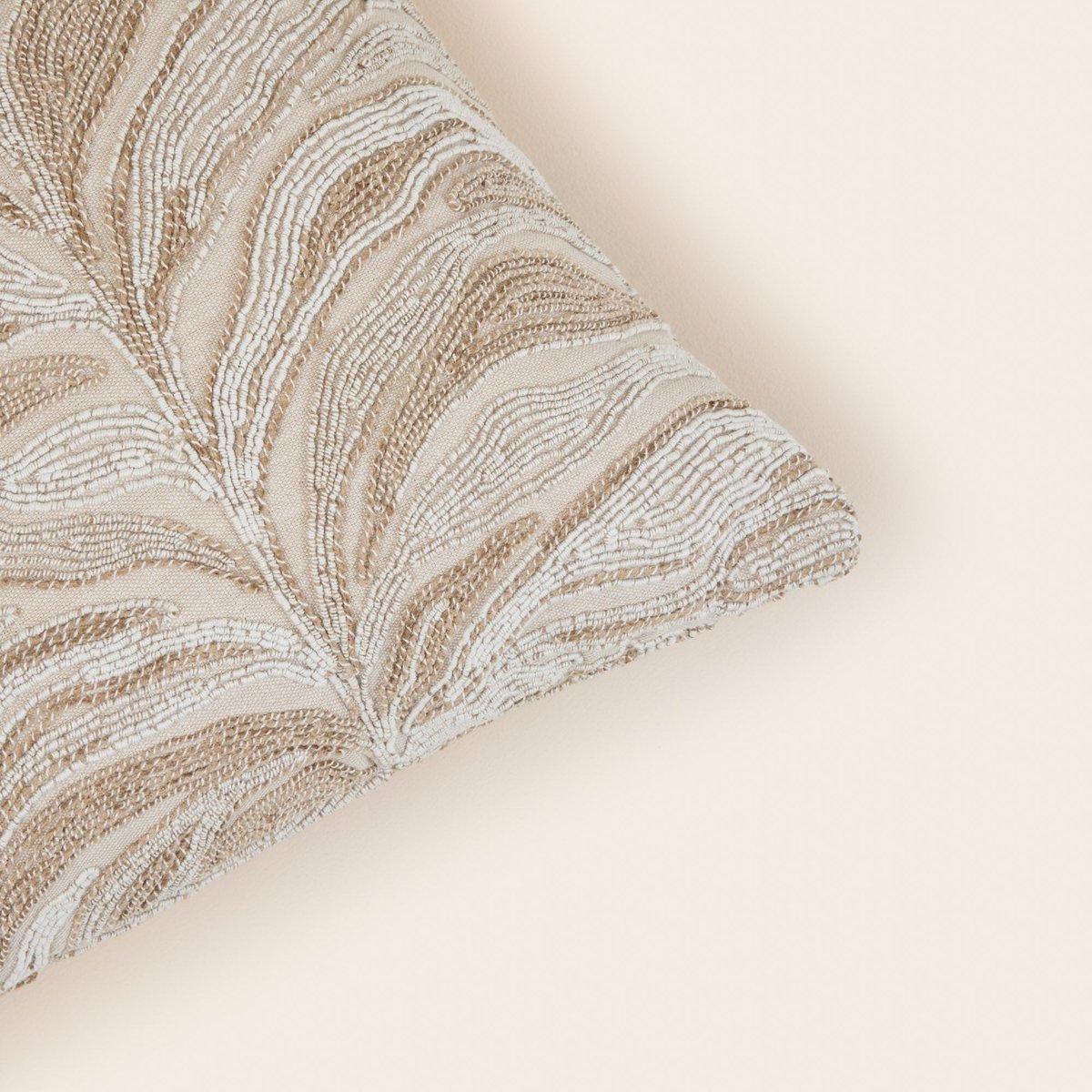 Housse De Coussin en Feuillage brodé ARBORETA naturel, MADURA