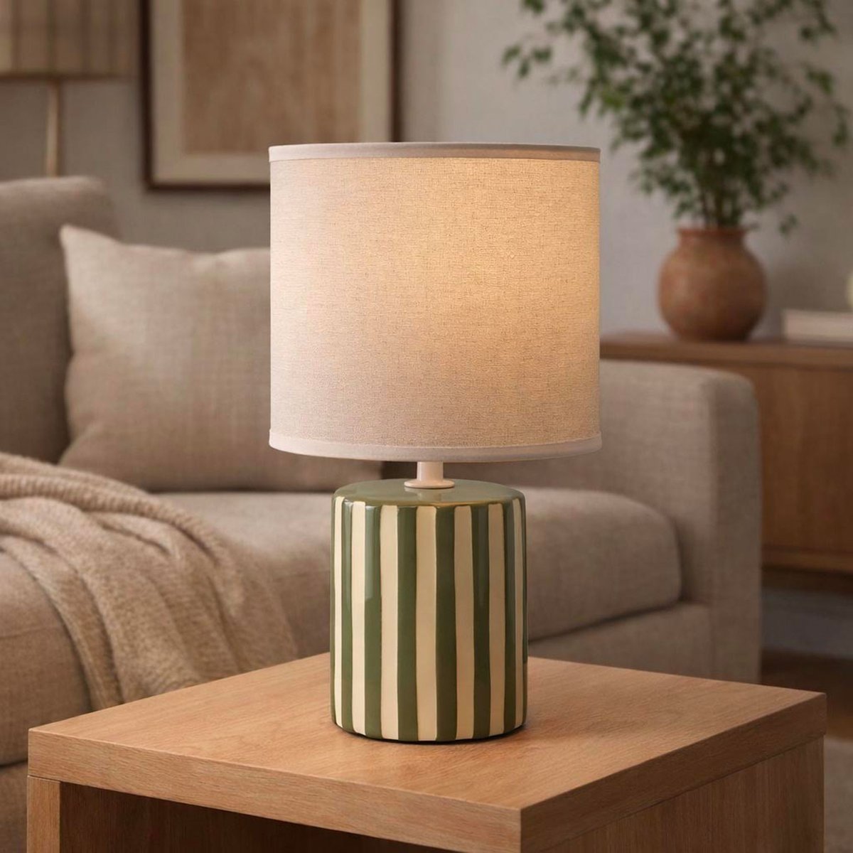 Lampe à poser en céramique rayée vert et blanc 16x16x27.5cm vert, VERSA