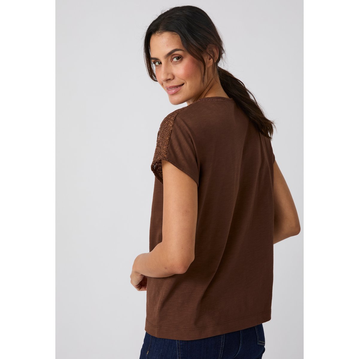 T-shirt détail macramé aux épaules marron foncé, DAMART
