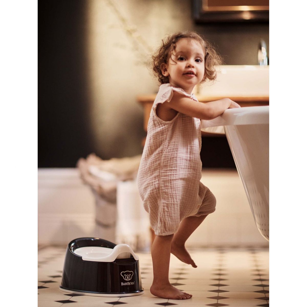 Pot Smart Noir couleur unique, BABYBJORN