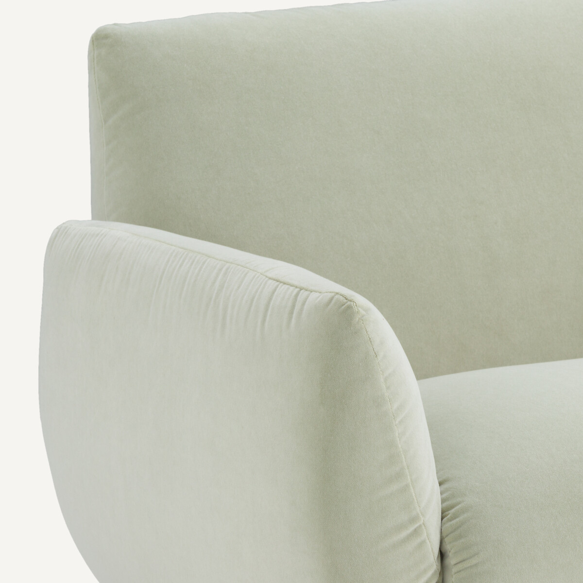 Sillón de terciopelo encalado, SPOGANO verde almendra, AM.PM