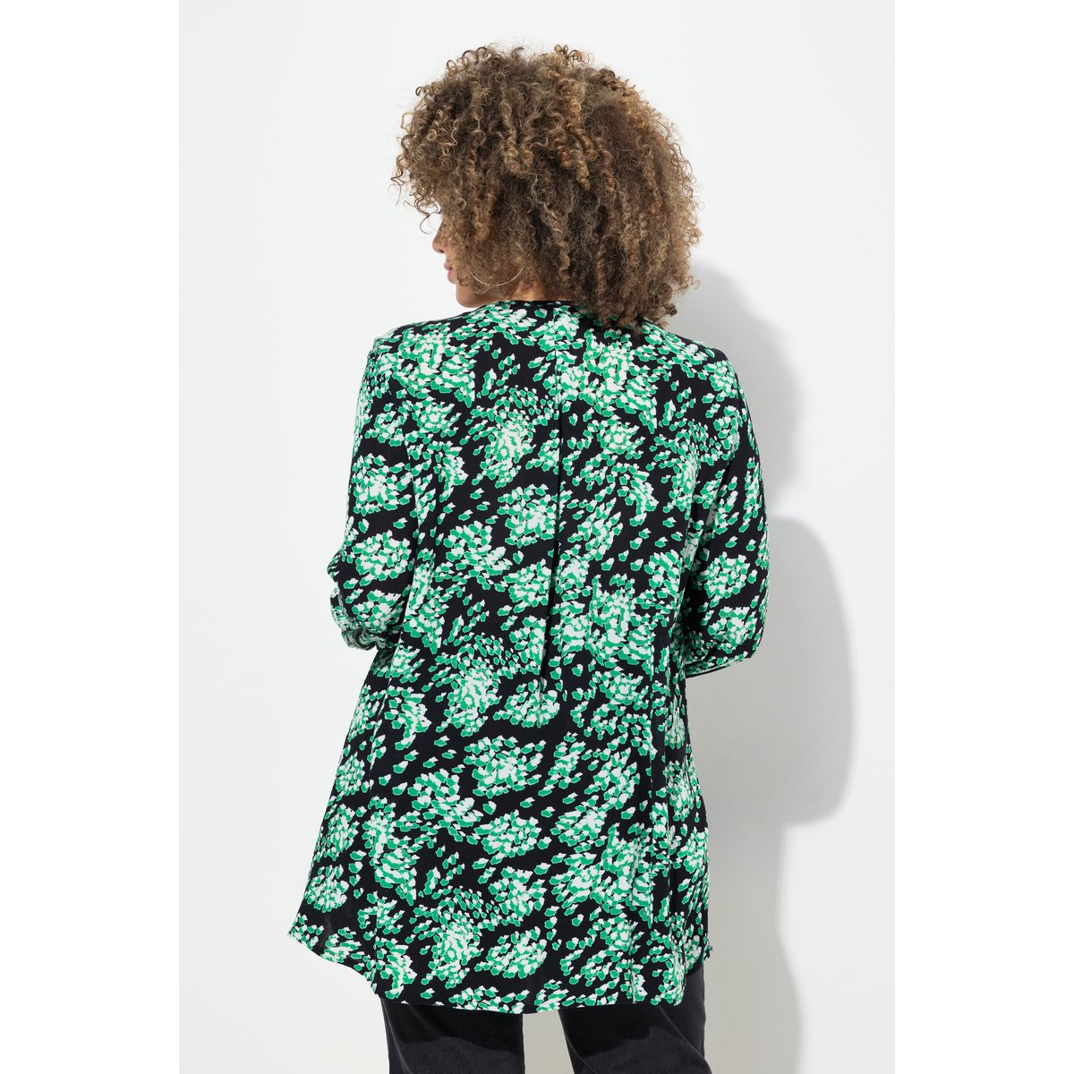Blouse smockée, imprimé intégral et col rond gris asphalte, ULLA POPKEN